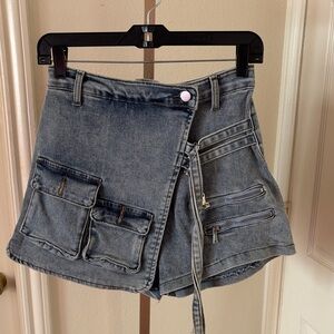 Denim Women's Shorts with Pockets
